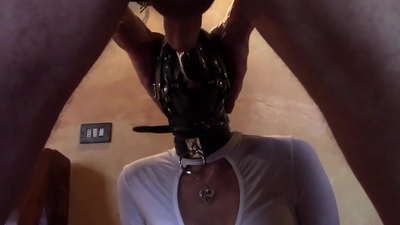 Laura yn hakken, modelseleksje, fideo 2021, djippe keel mei meardere ringen