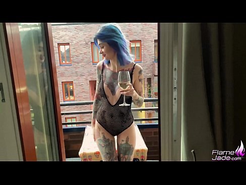 ❤️ Geweldich famke sûget mei in gulp en neukt hertstochtlik ûnder de iepen loft Kwaliteitsseks by porno fy.porn-impact.ru ️❤