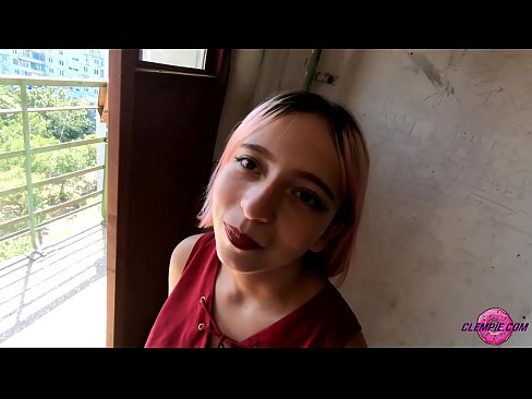 ❤️ Studint Sensual sûget in frjemdling yn 'e bûtenwrâld - Cum op syn gesicht Kwaliteitsseks by porno fy.porn-impact.ru ️❤